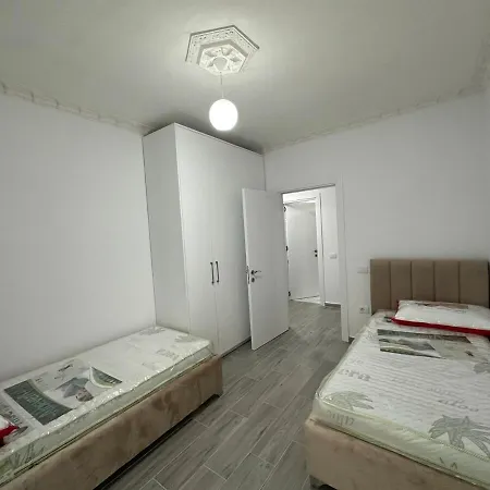 Me Qera, Ditore Apartment Tirana